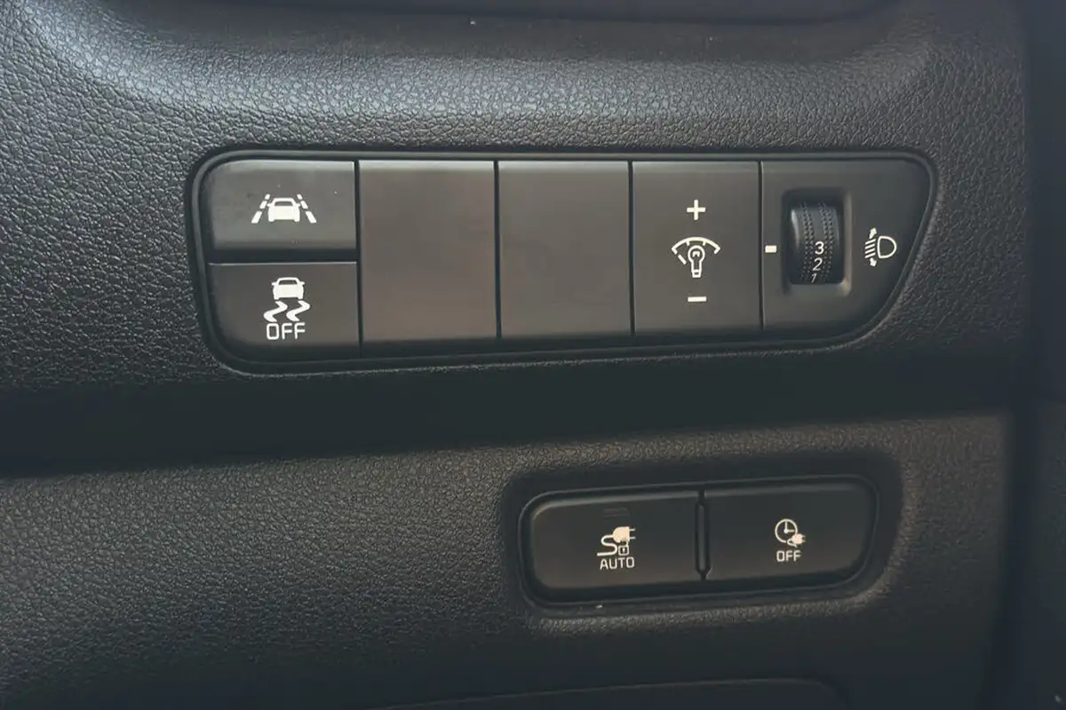 2021-kia-e-niro-ev-2-134bhp-39-big-27