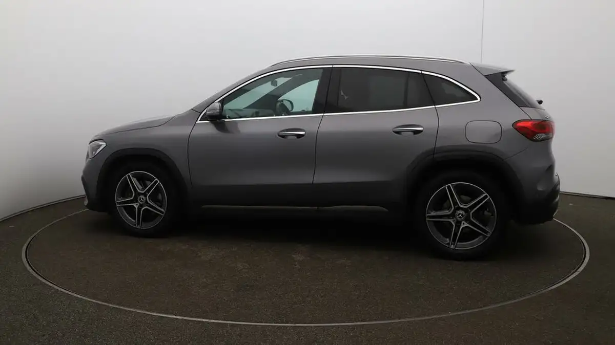2021-mercedes-benz-gla-class-13-gla-180-amg-line-premium-plus-1332cc-big-57