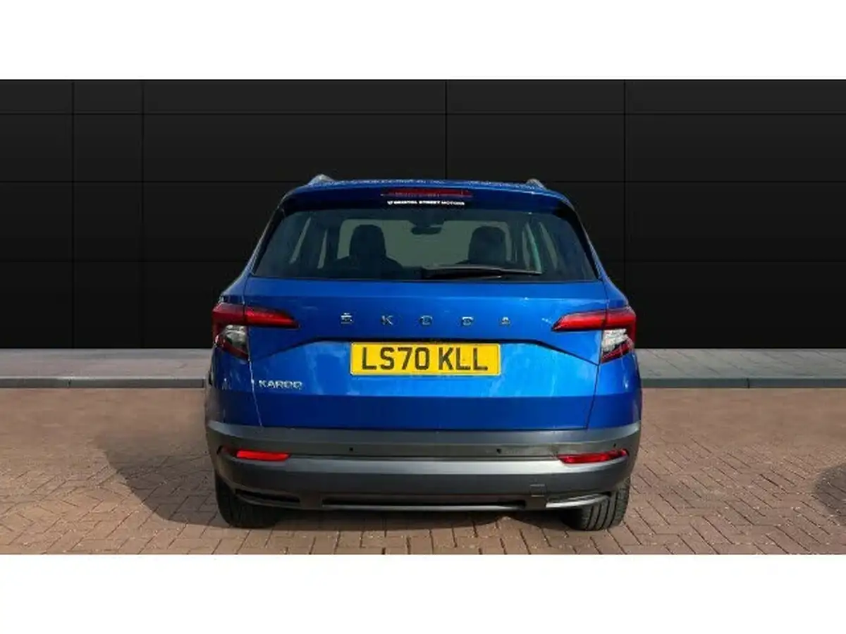 2020-skoda-karoq-15-tsi-se-l-dsg-big-5