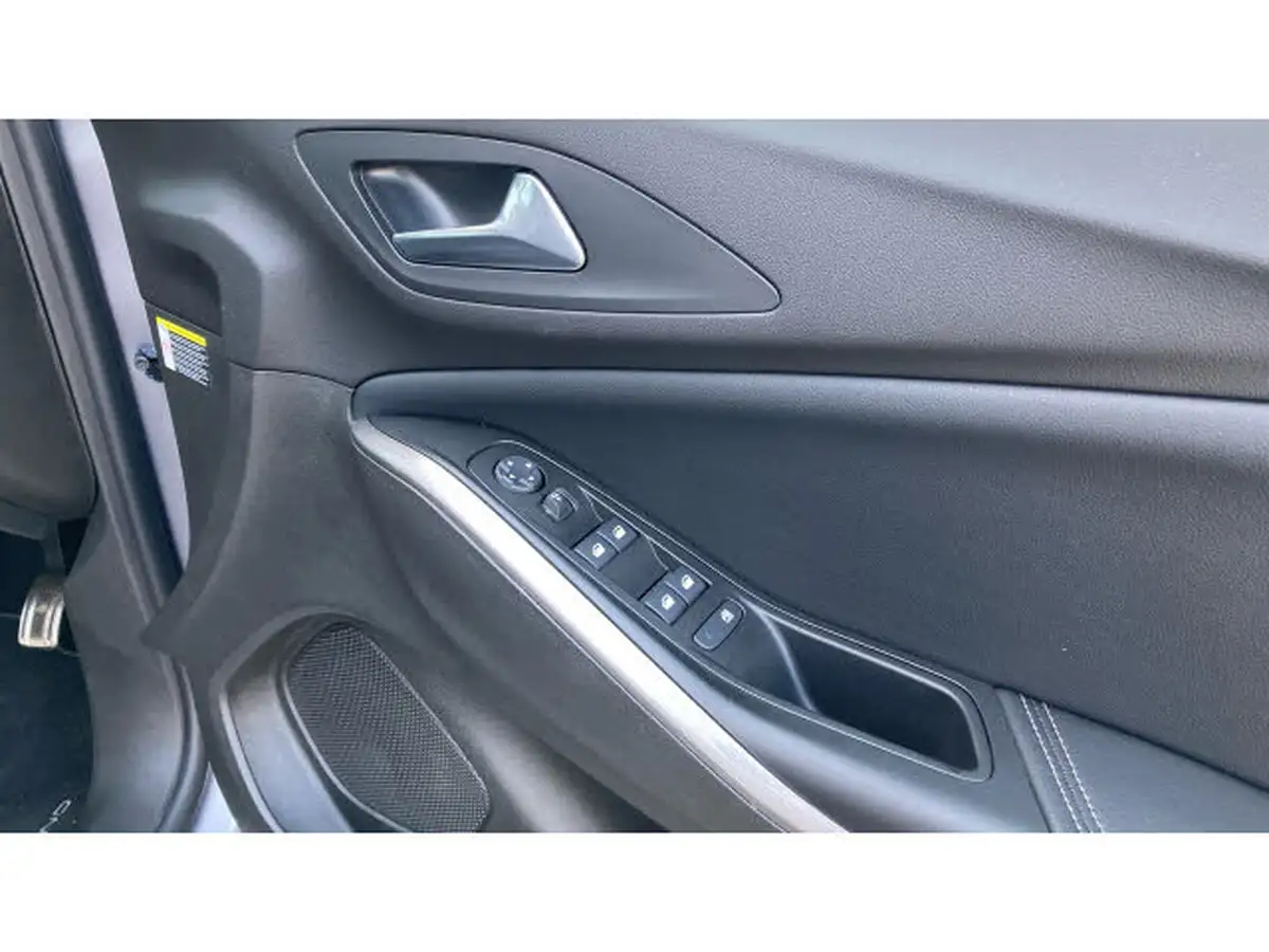 2024-vauxhall-grandland-12-gs-130ps-auto-big-26