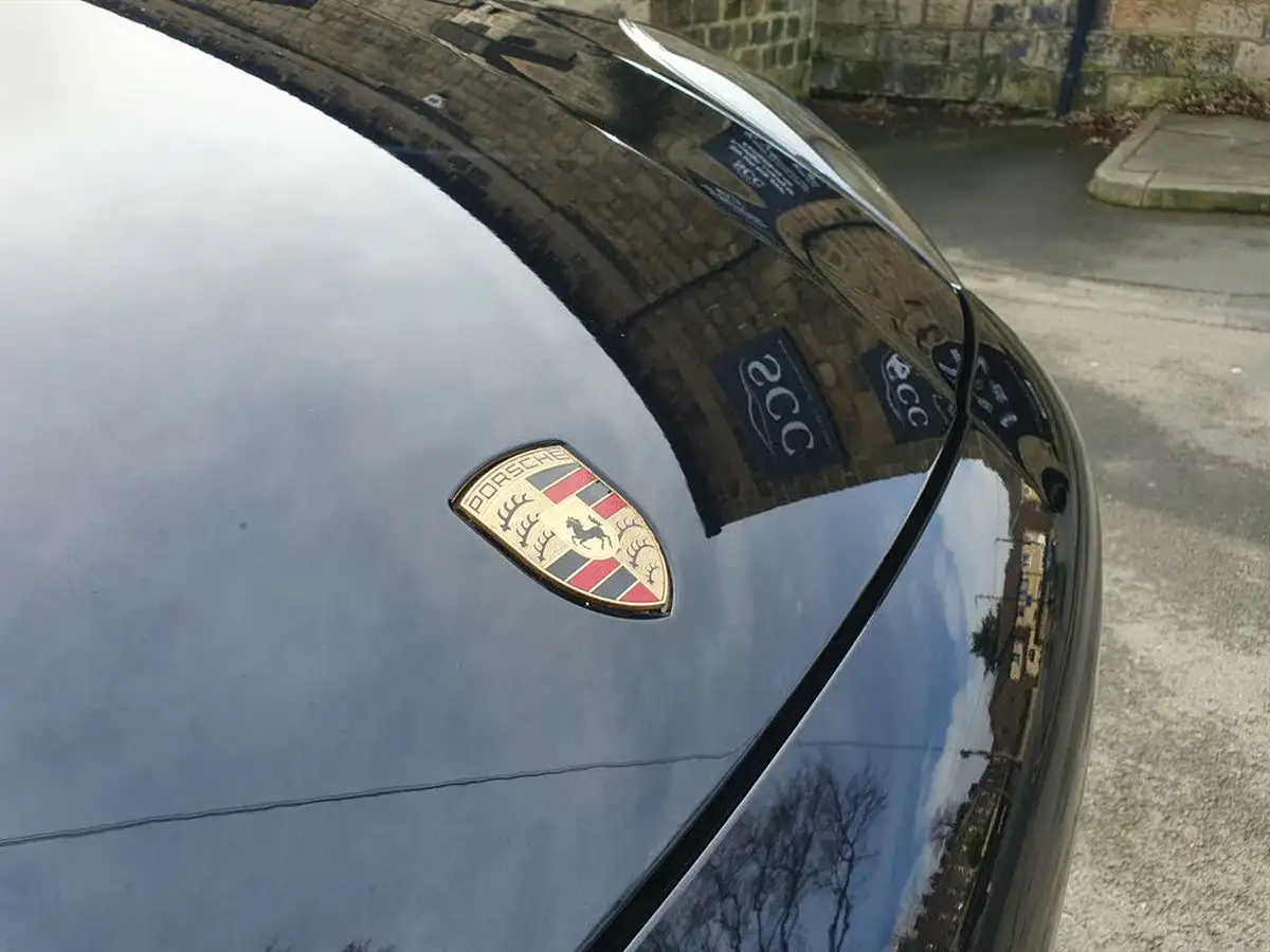 2018-porsche-cayenne-30-v6-big-14