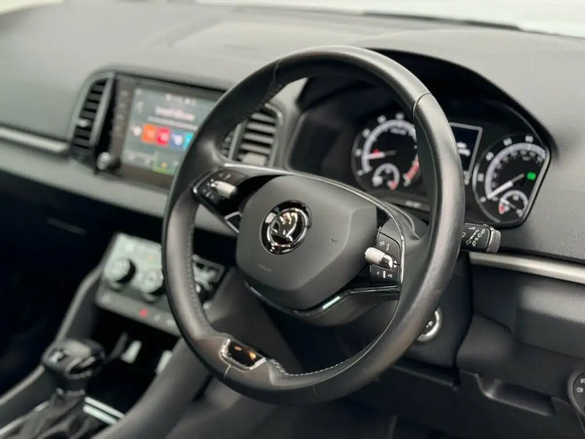 2021-skoda-karoq-15-tsi-se-dsg-big-13