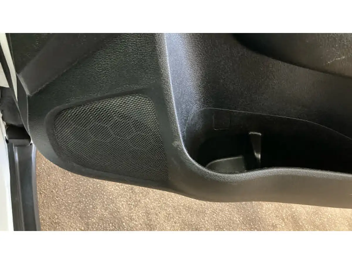 2020-suzuki-vitara-14-boosterjet-sz-t-140ps-auto-big-23