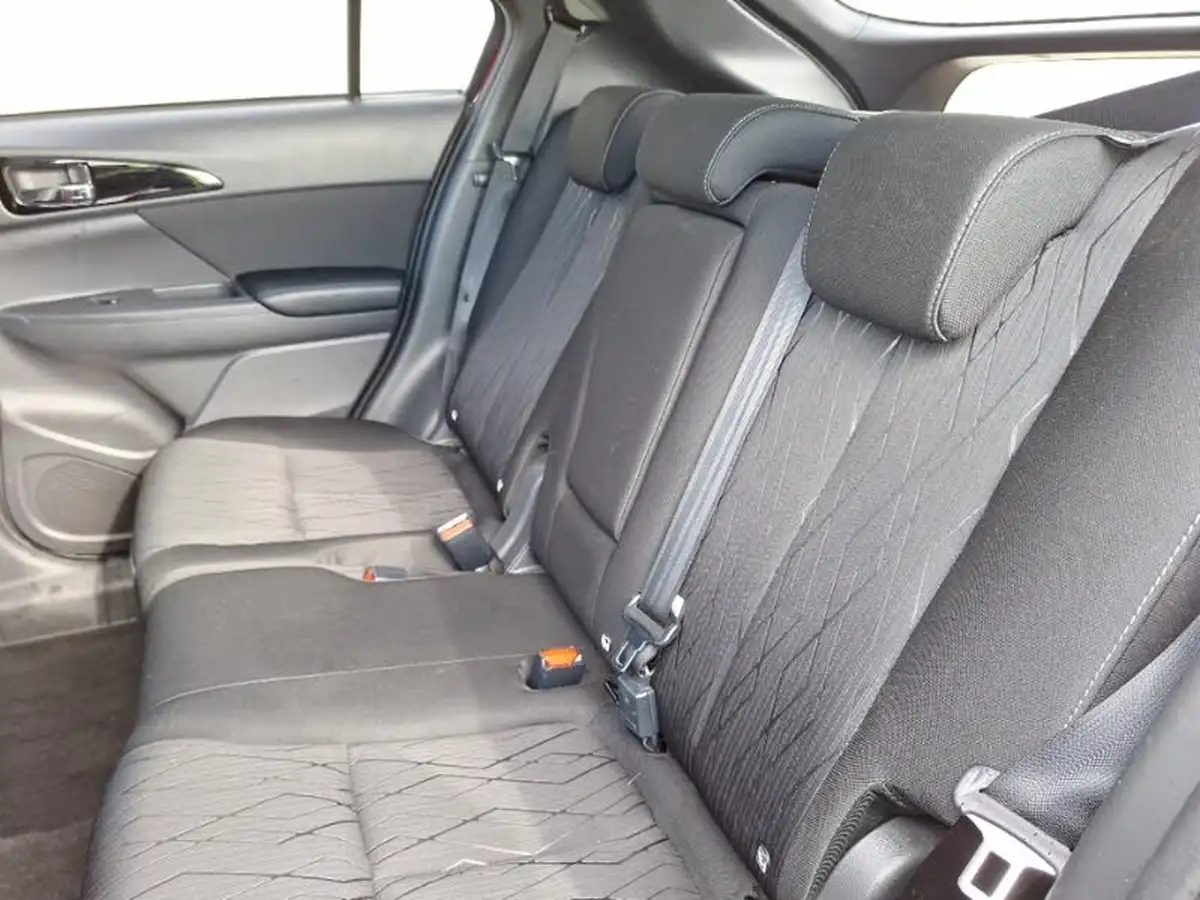 2020-mitsubishi-eclipse-cross-15-3-4wd-auto-big-5