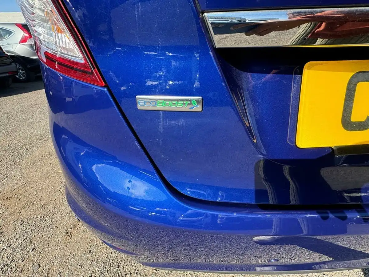 2016-ford-fiesta-10t-titanium-100ps-ecoboost-ss-5d-big-10