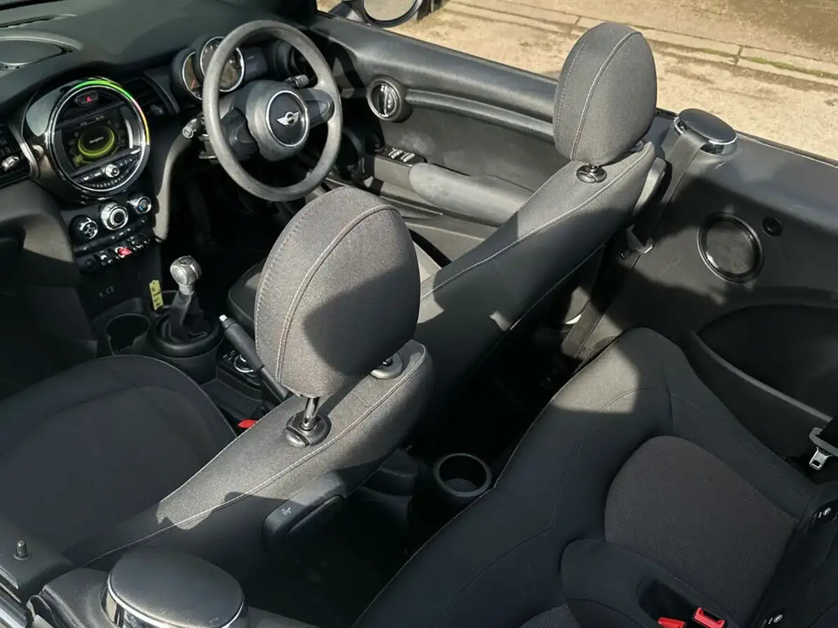 2017-mini-cooper-15-cooper-ss-convertible-2d-big-24