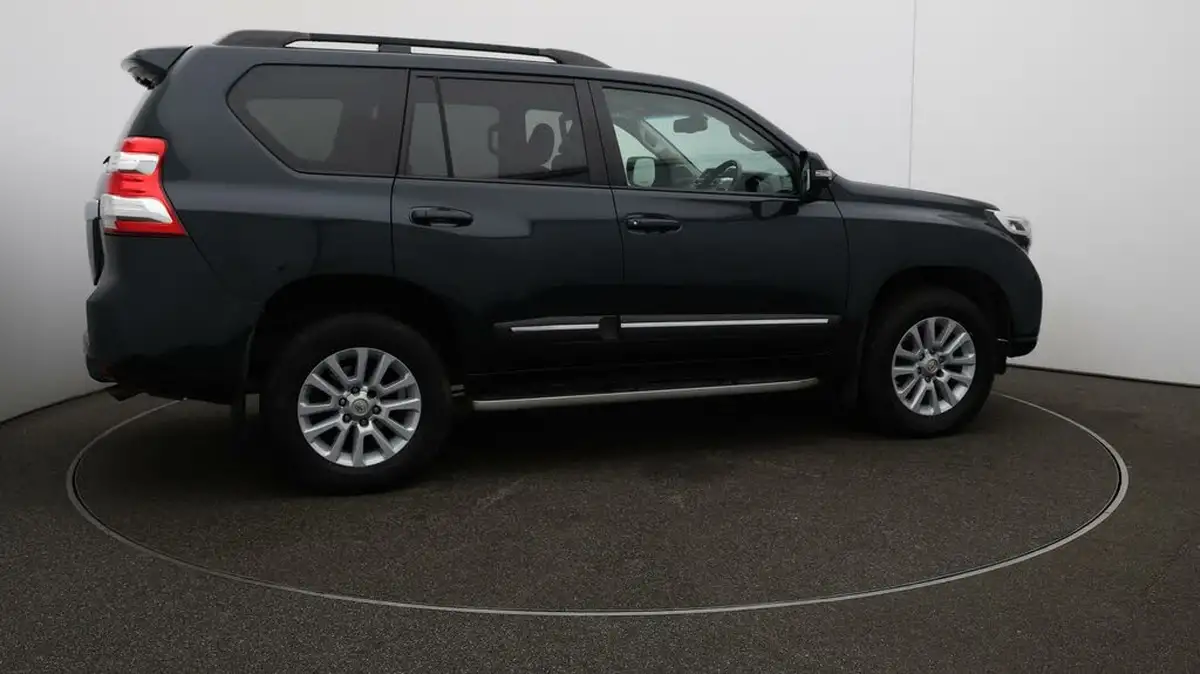 2017-toyota-land-cruiser-28d-4d-invincible-7st-big-46