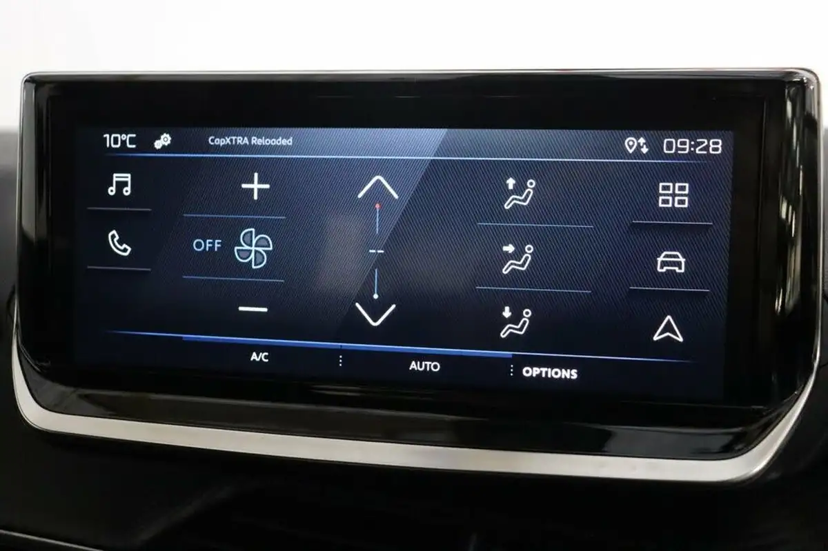 2023-peugeot-2008-suv-12-puretech-active-big-11