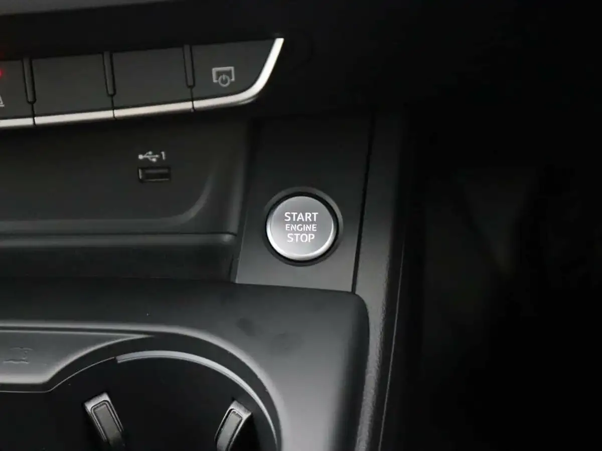 2021-audi-a4-20-35-tdi-sport-edition-big-28