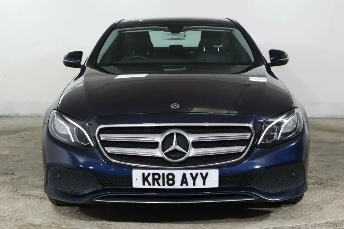 2018-mercedes-benz-e-class-20d-e220d-se-premiumss-saloon-4d-big-1