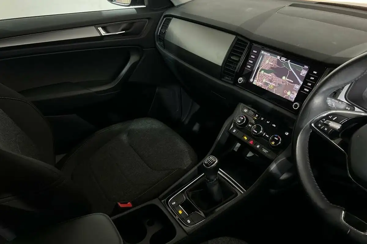 2021-skoda-kodiaq-15-tsi-se-drive-7-big-33