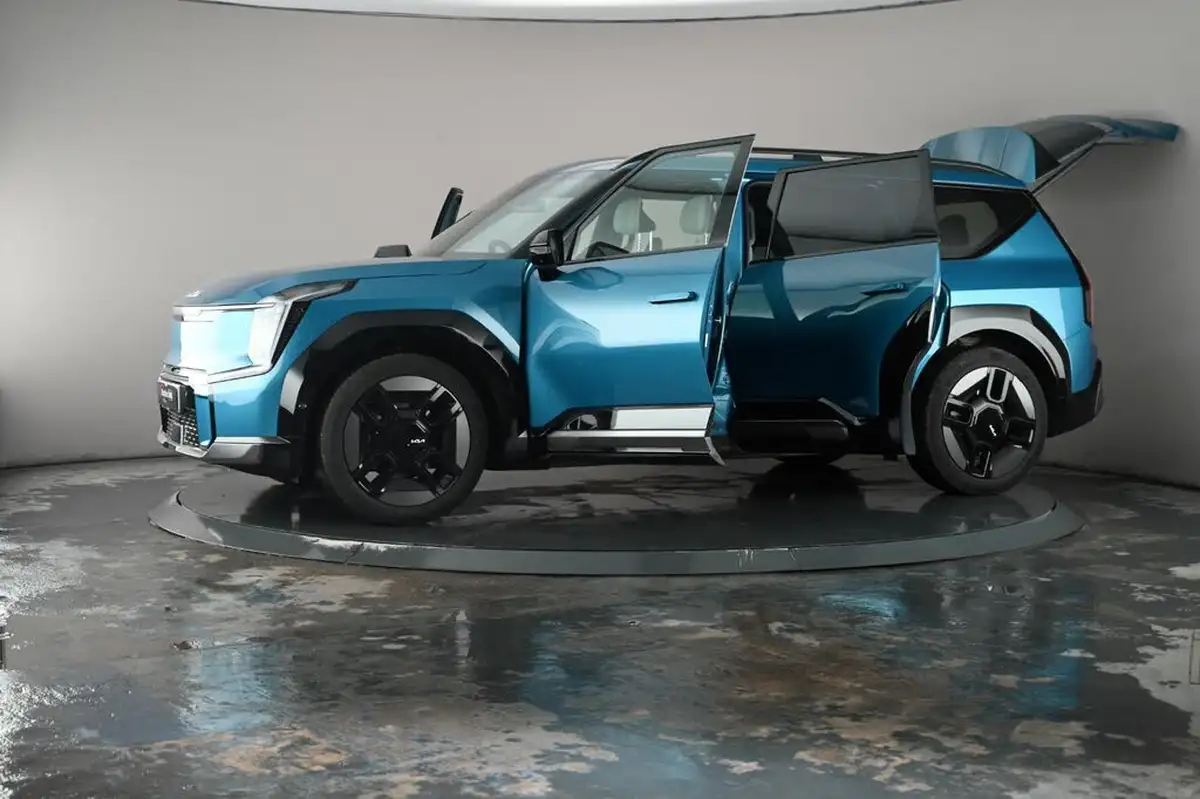 2024-kia-ev9-e-gt-line-s-7-big-44