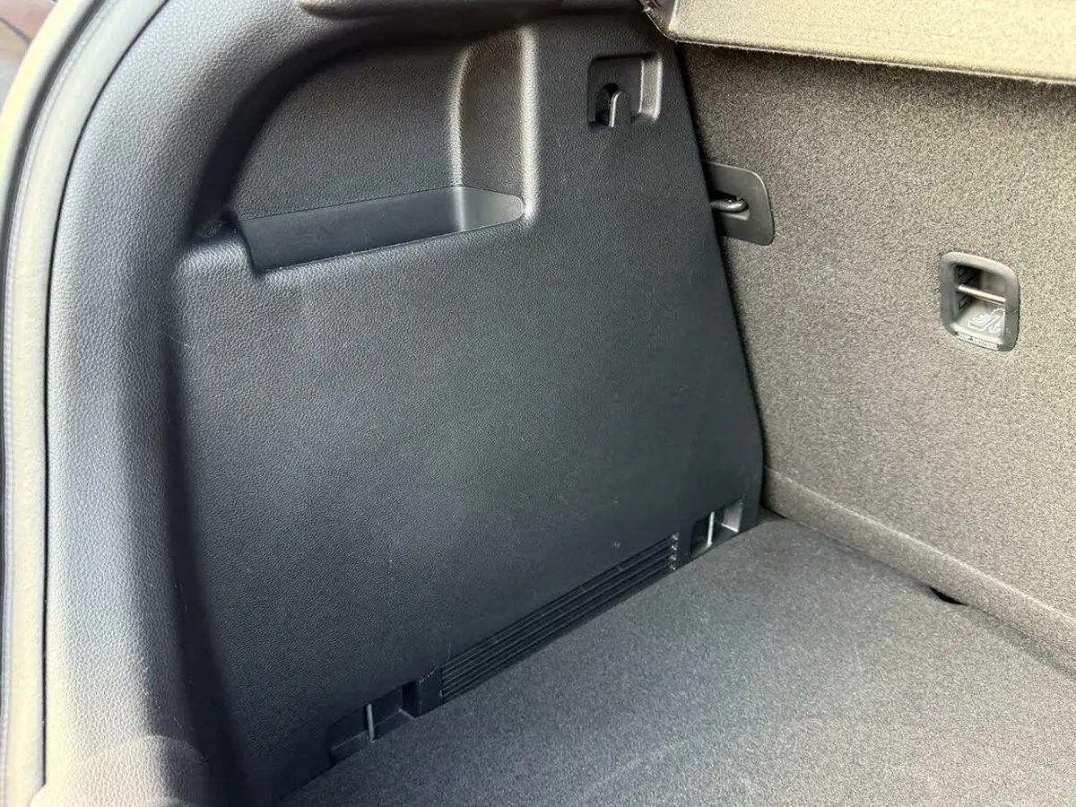 2018-kia-rio-14-3-big-78