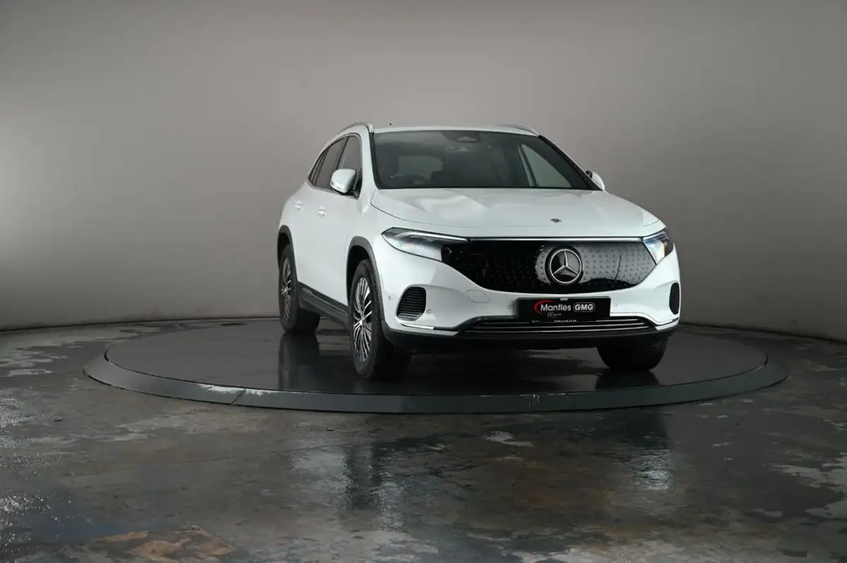 2023-mercedes-benz-eqa-e-eqa-250-sport-night-edition-big-3