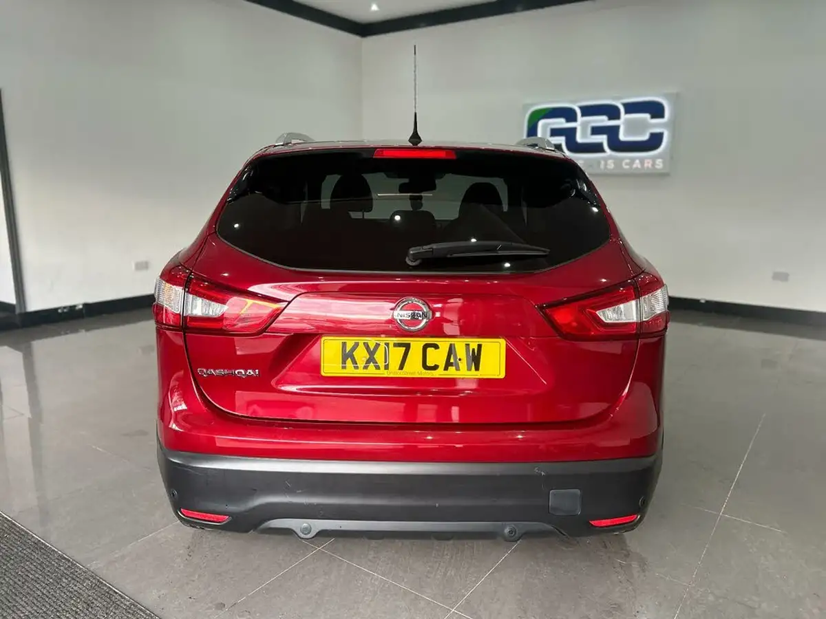 2017-nissan-qashqai-15dci-tekna-big-8