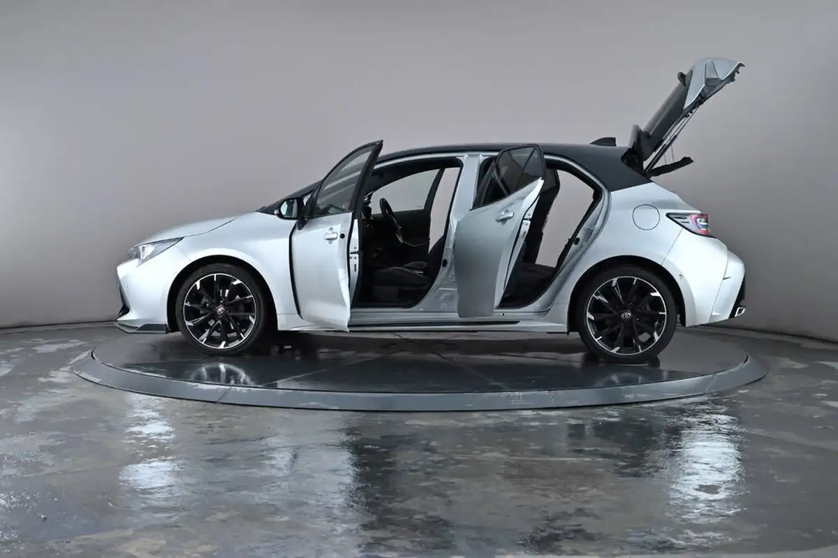 2022-toyota-corolla-18-vvt-i-gr-sport-120bhp-trk-hatchback-big-51