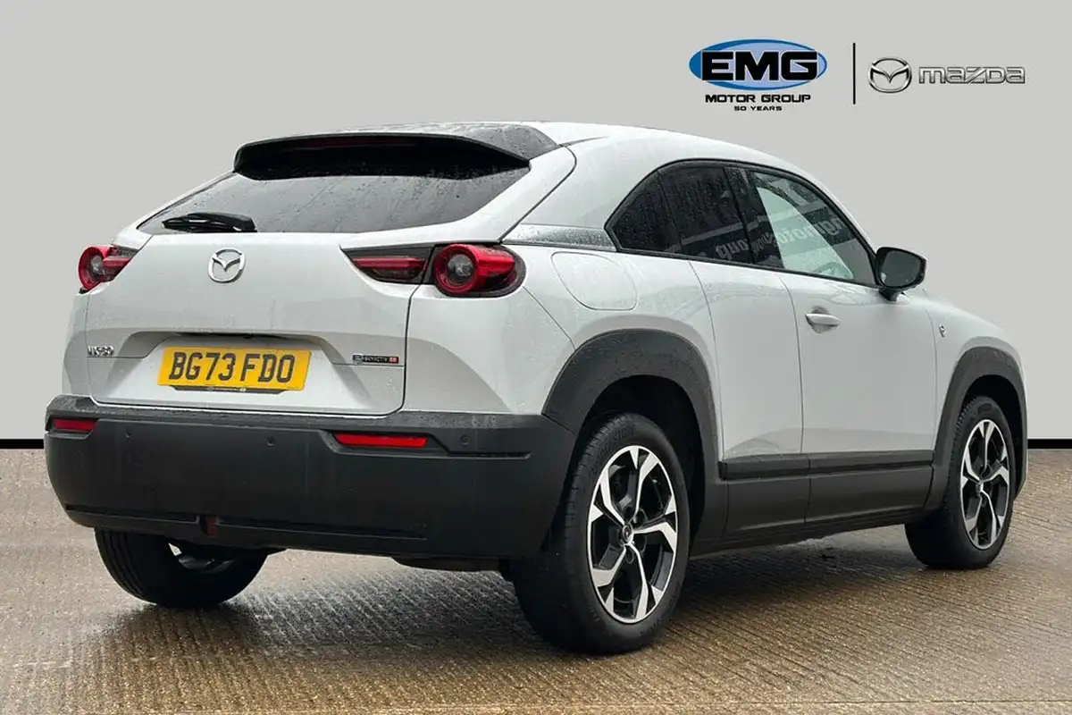 2023-mazda-mx-30-e-makoto-170ps-dark-grey-cloth-w-black-leatherette-830cc-big-6