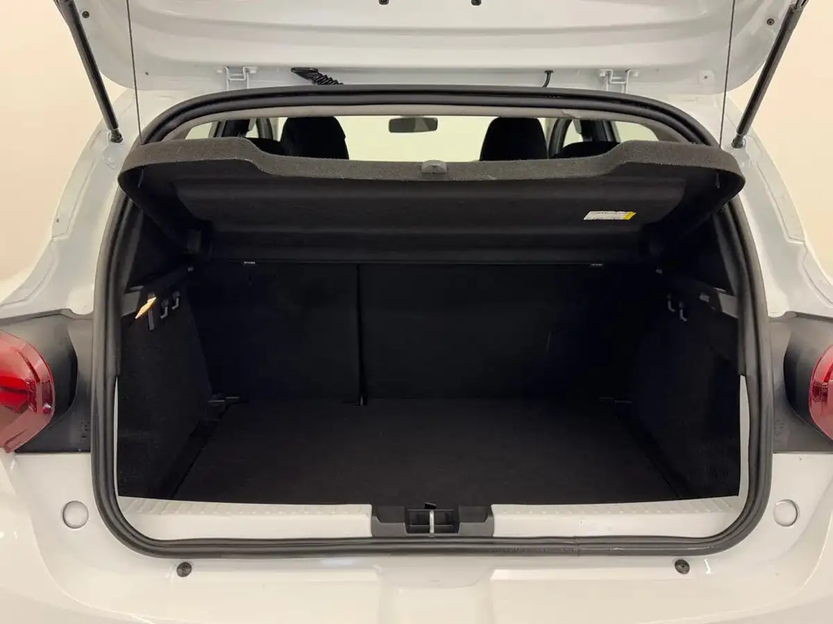 2022-dacia-sandero-stepway-10-tce-prestige-90bhp-big-9
