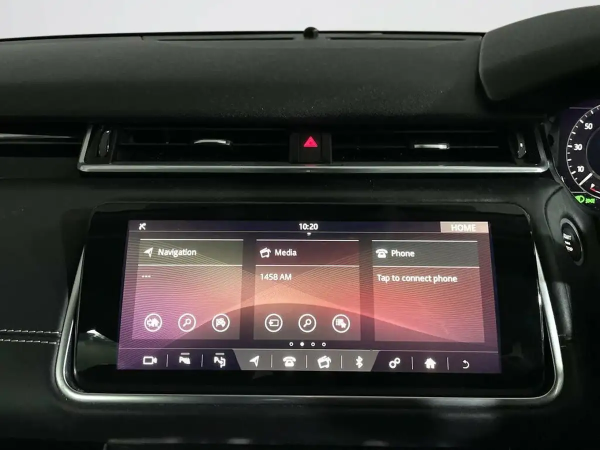 2019-land-rover-range-rover-velar-20-d180-hse-big-16