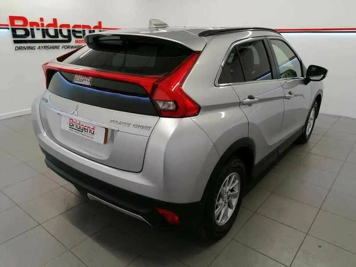 2018-mitsubishi-eclipse-cross-15-2-big-5