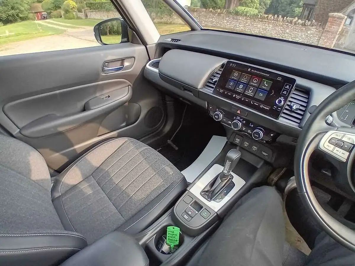 2020-honda-jazz-15-i-mmd-ex-big-22