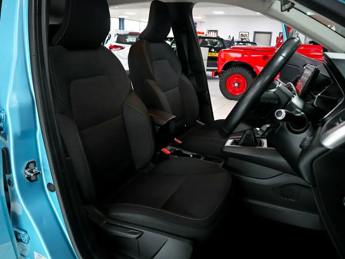 2021-renault-captur-13-tce-iconic-edition-big-15