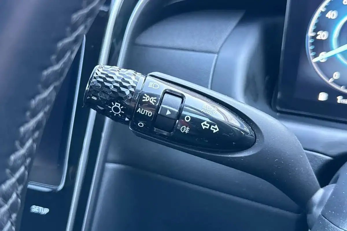 2023-hyundai-tucson-16-t-gdi-premium-150ps-48-volt-mhev-dct-big-30