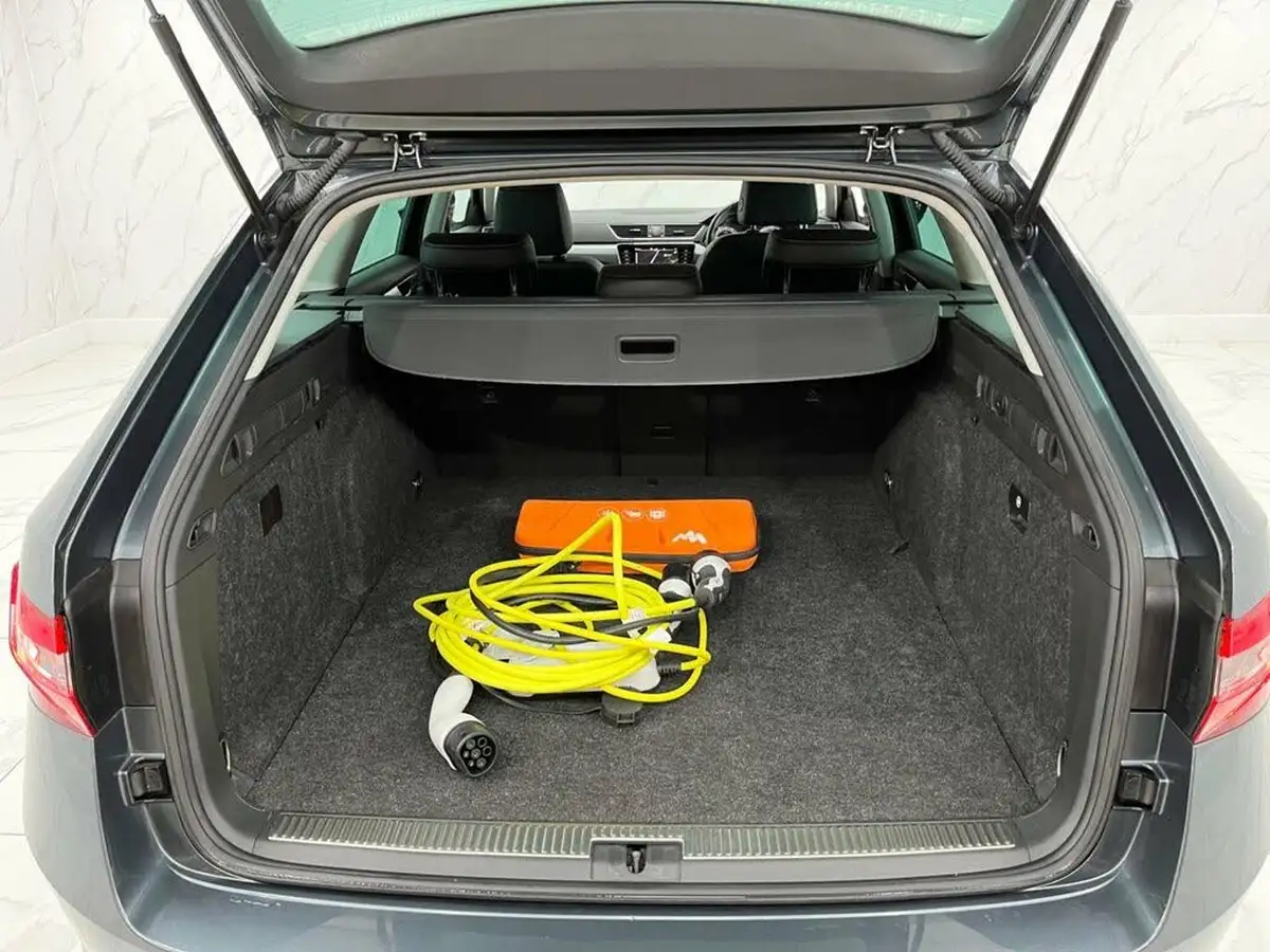 2020-skoda-superb-14-tsi-se-technology-estate-big-34