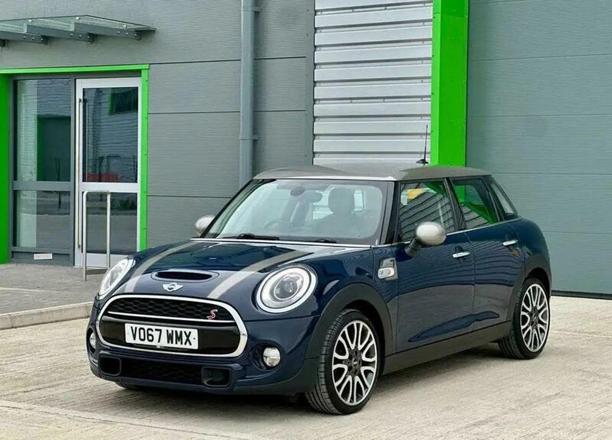 2017-mini-cooper-20-cooper-s-seven-media-xlss-5d-sport-auto-big-1