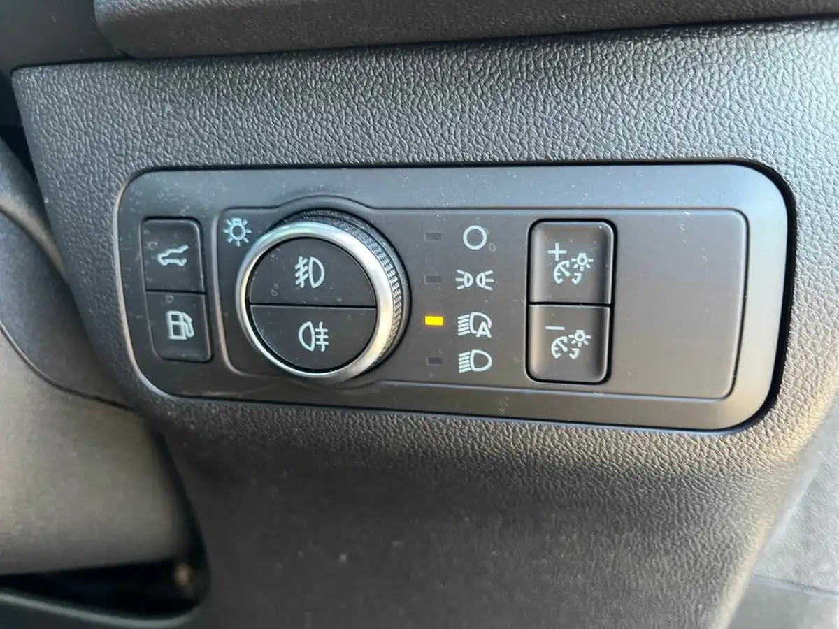2023-ford-kuga-25t-graphite-tech-edition-225ps-phev-big-59