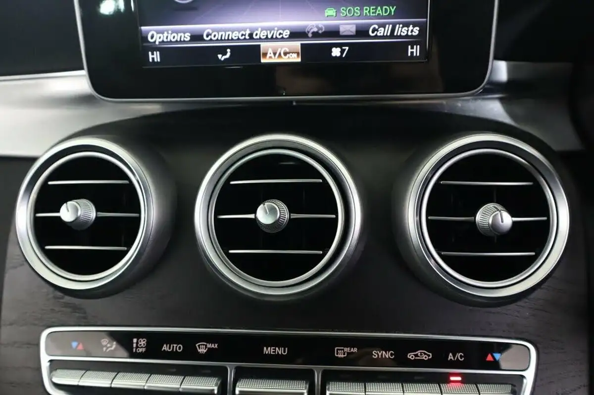 2018-mercedes-benz-c-class-20-c200-amg-line-ss-saloon-4d-9g-tronic-plus-big-21