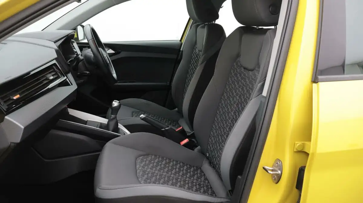 2020-audi-a1-10-25-tfsi-sport-big-14