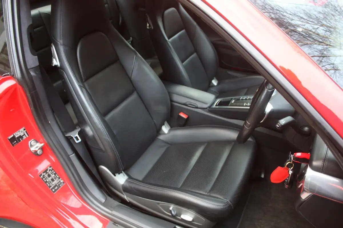 2012-porsche-911-38-carrera-4-s-400bhp-awd-coupe-pdk-big-10