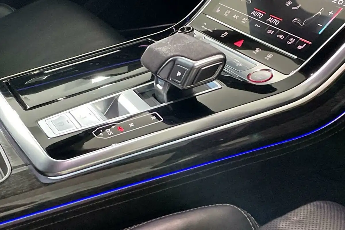 2020-audi-rs-q8-40-tfsi-vorsprung-big-52