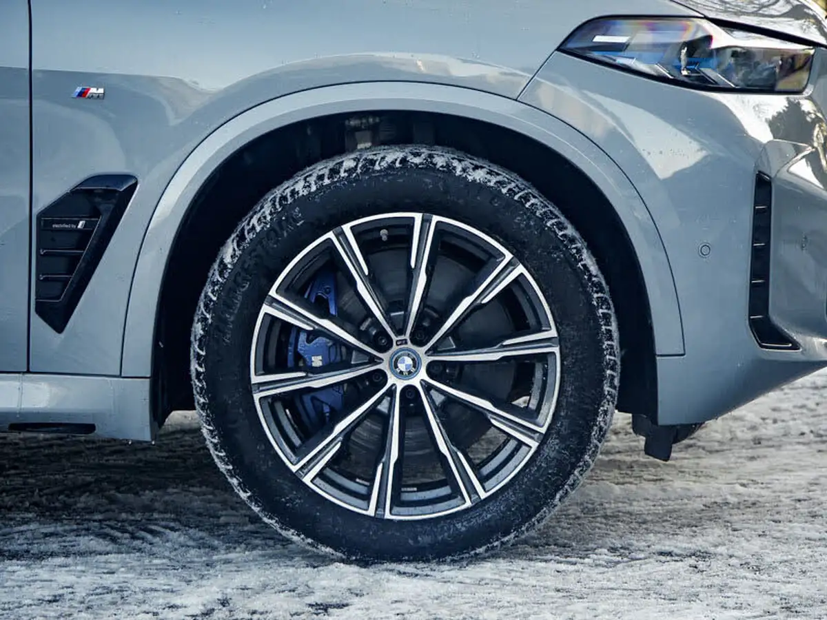2023-bmw-x5-30-xdrive-50e-m-sport-big-12