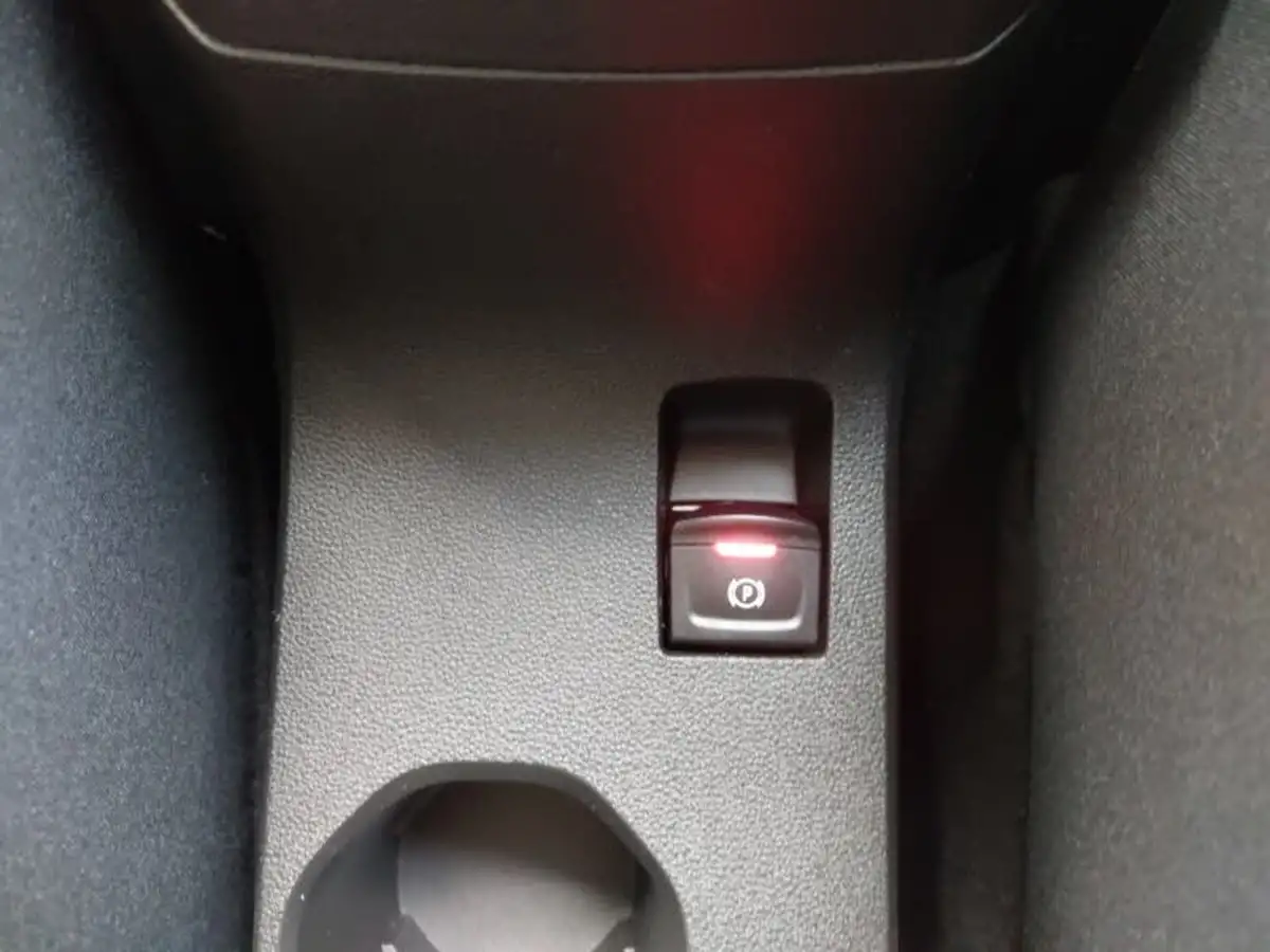 2023-dacia-jogger-10-tce-expression-big-11