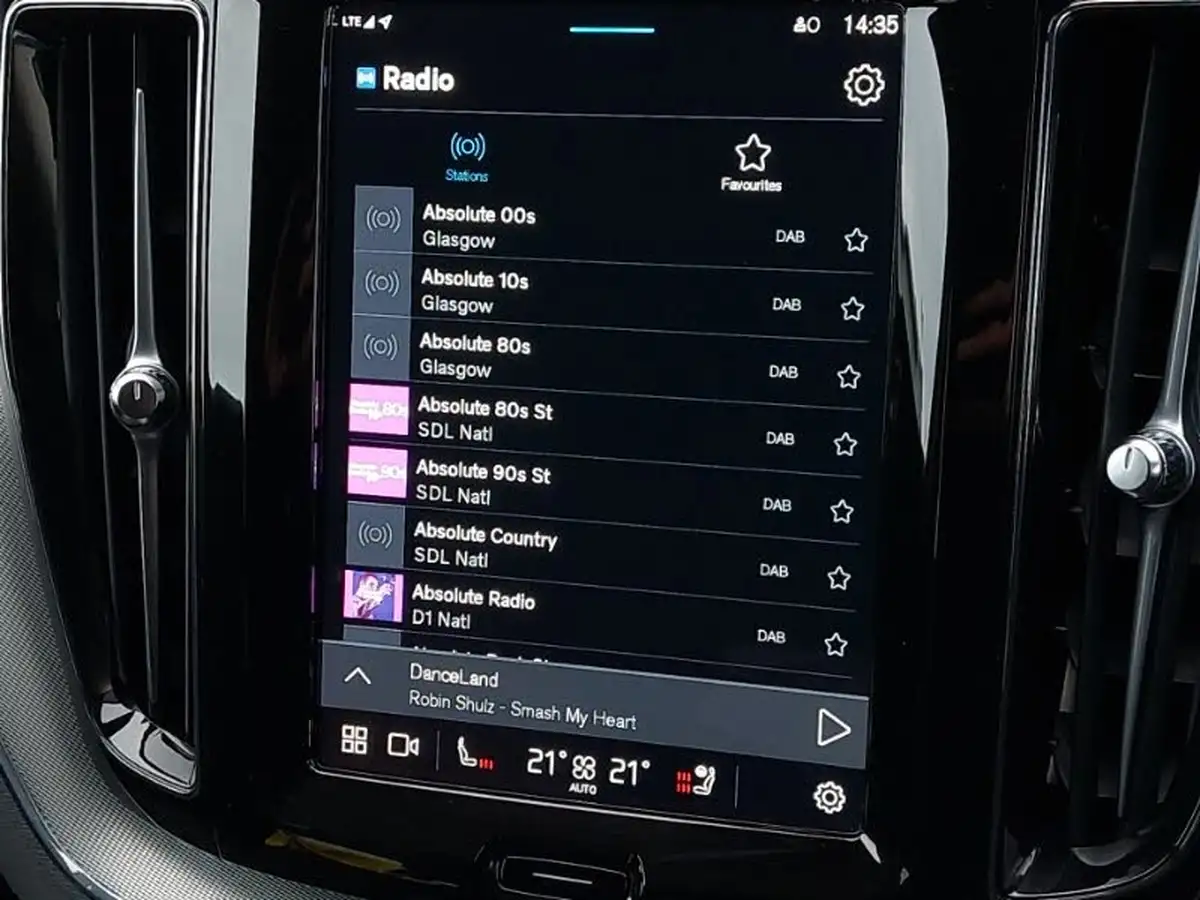 2023-volvo-xc60-20td-b4-plus-big-10