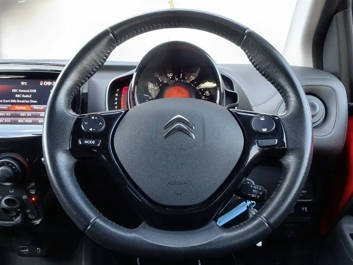 2021-citroen-c1-10-vti-shine-5d-big-16