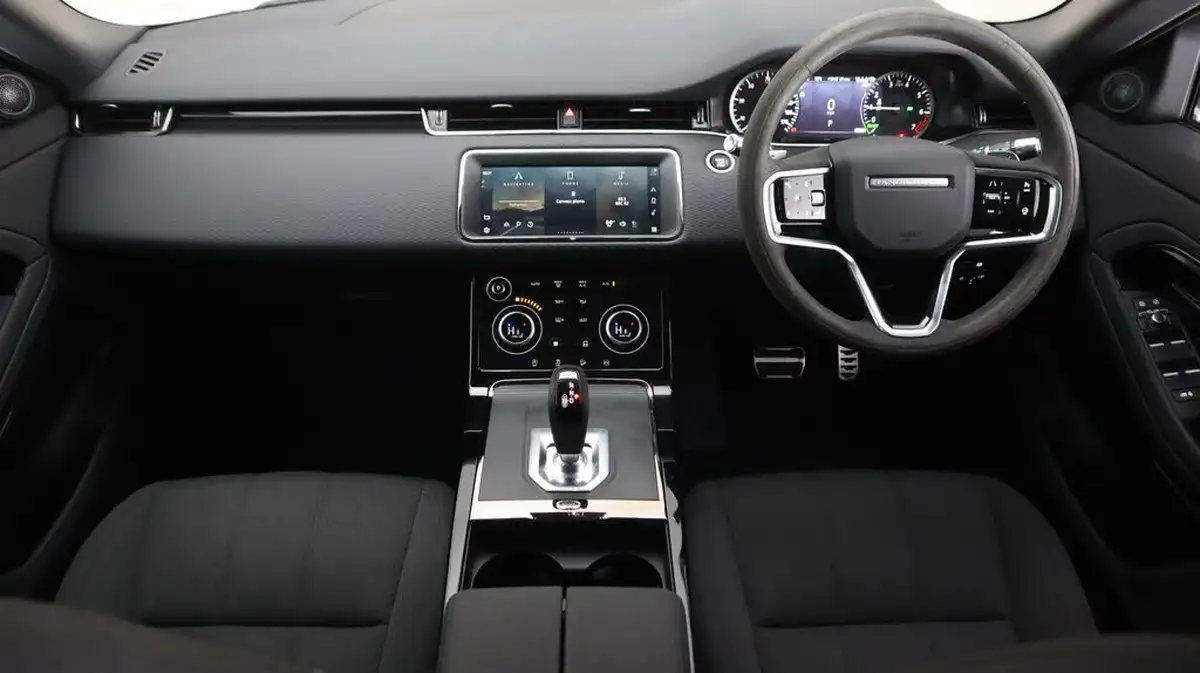 2022-land-rover-range-rover-evoque-15-p300e-r-dynamic-s-big-5