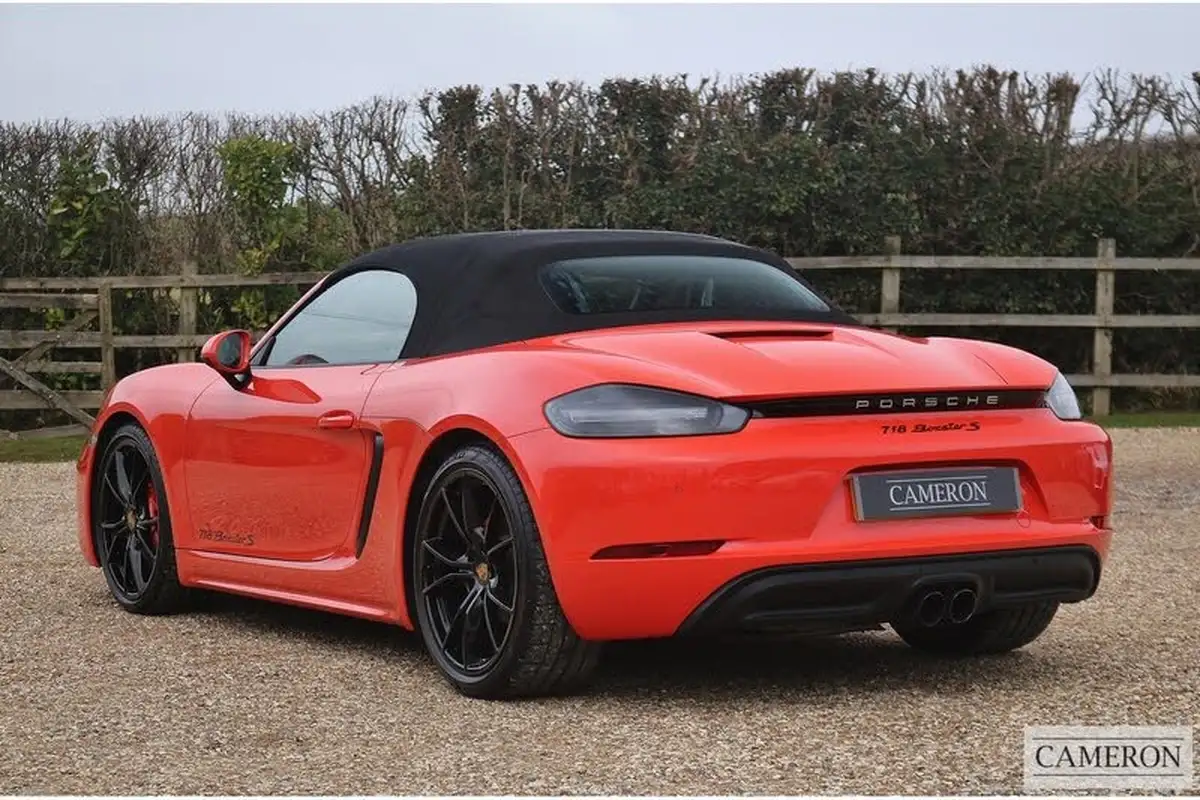 2016-porsche-boxster-718-25-boxster-s-pdk-big-29