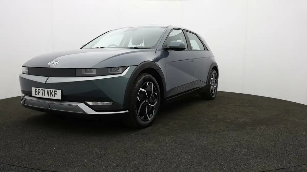 2022-hyundai-ioniq-5-e-se-connect-big-57