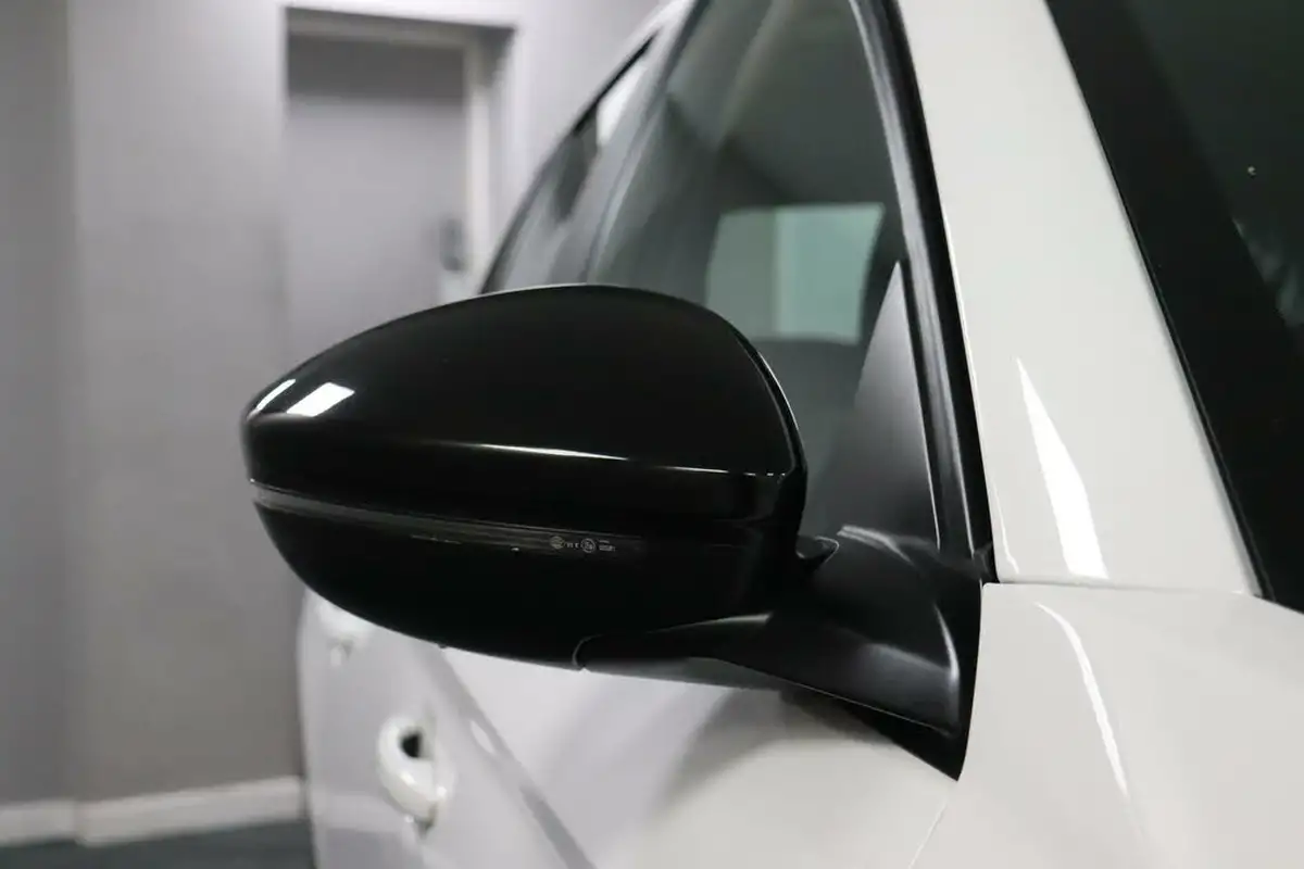 2021-vauxhall-corsa-12i-se-premium-big-32