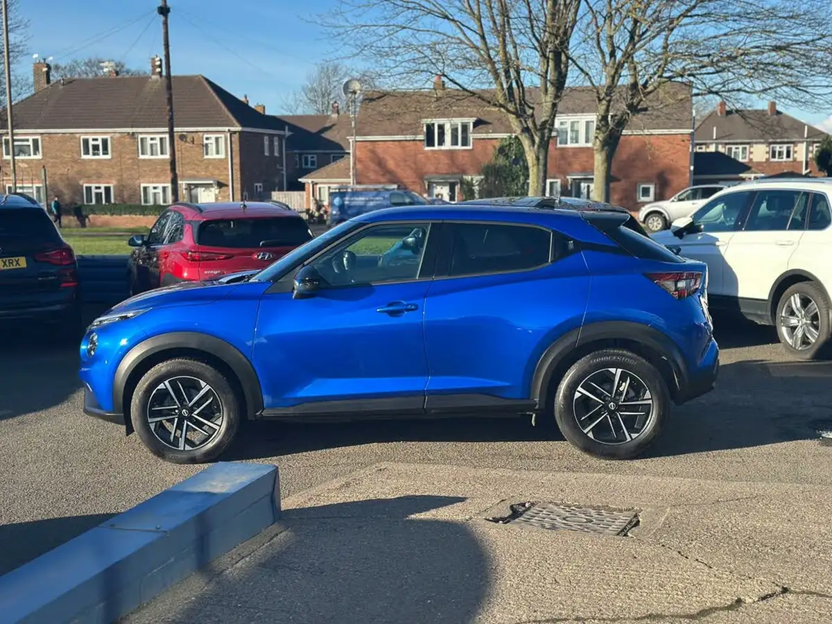 2024-nissan-juke-10-dig-t-n-connecta-dct-big-19