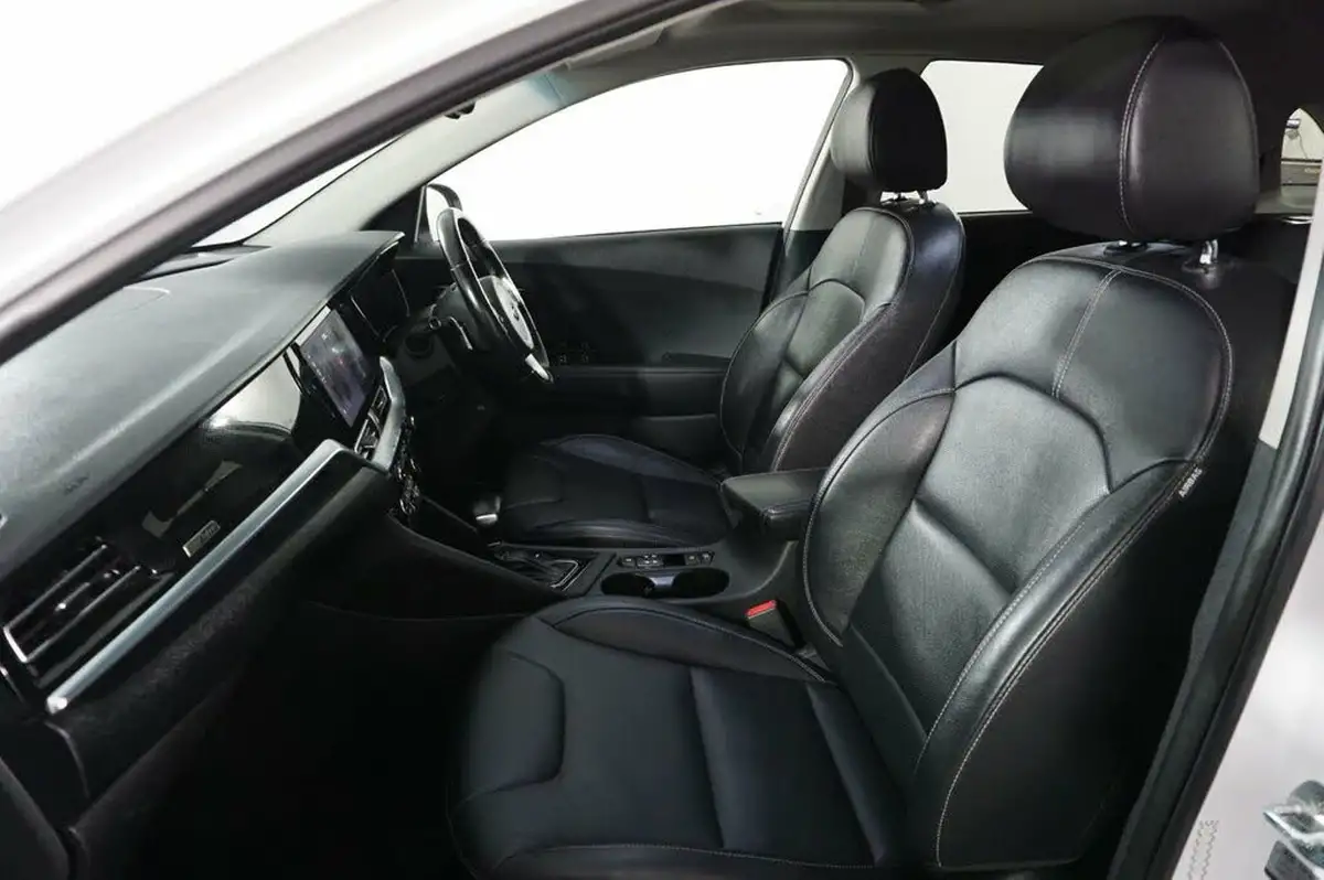 2020-kia-niro-16-gdi-4-big-17