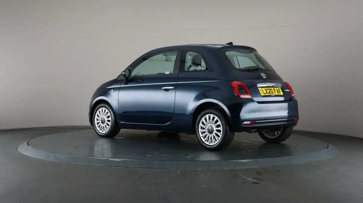 2020-fiat-500-10-lounge-big-5