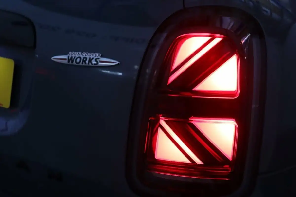 2021-mini-countryman-20-john-cooper-works-big-37