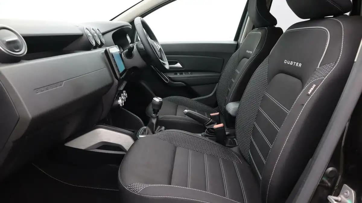 2021-dacia-duster-15dci-prestige-big-14