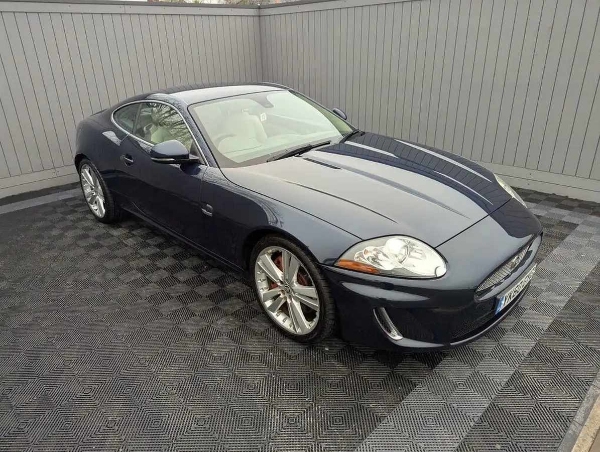 2010-jaguar-xk-50-portfolio-coupe-big-1