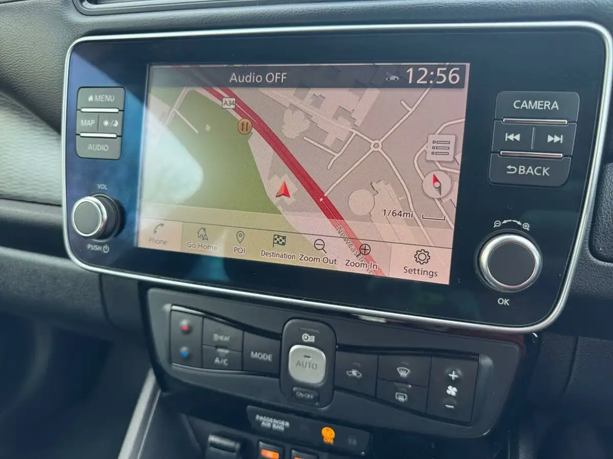 2020-nissan-leaf-e-e-n-tec-big-23