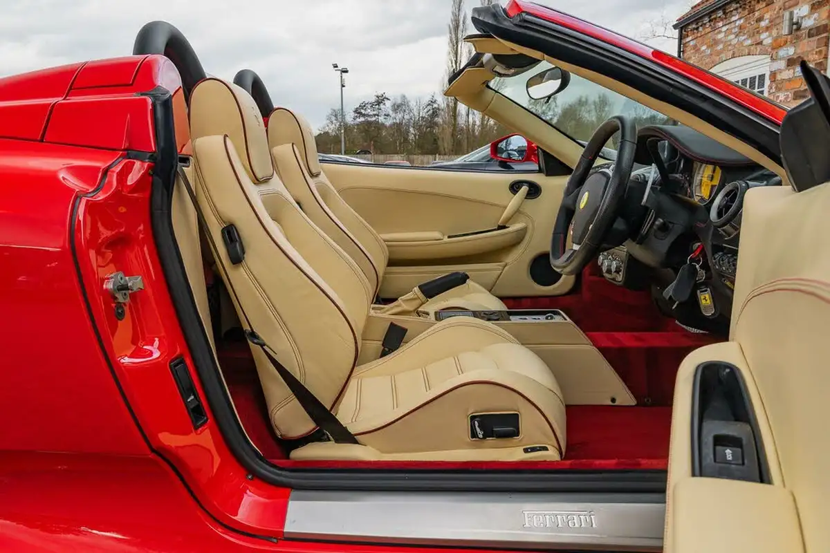 2009-ferrari-f430-43-f1-convertible-big-36